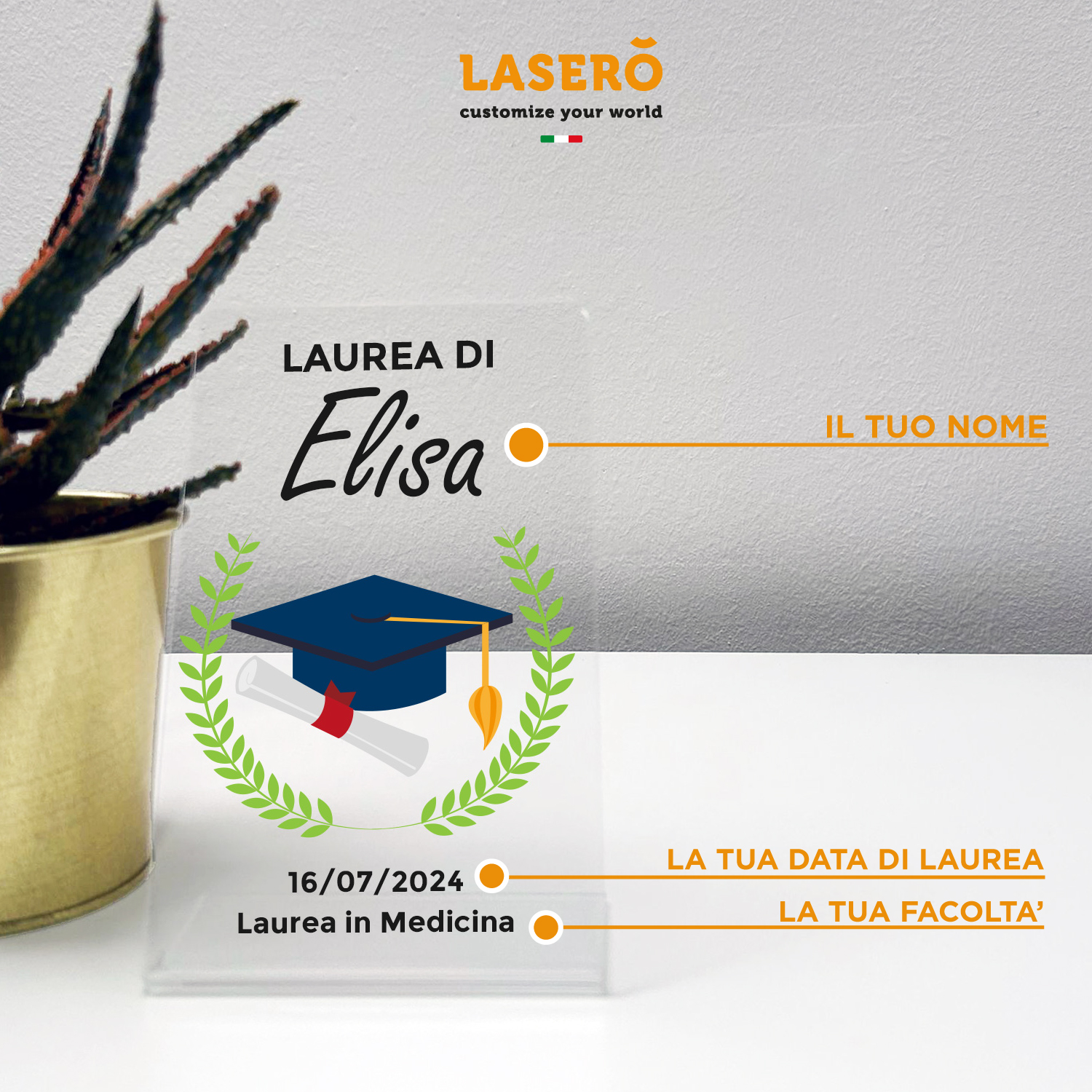 Targa in vetro per 80° compleanno da donna, con incisione laser Happy